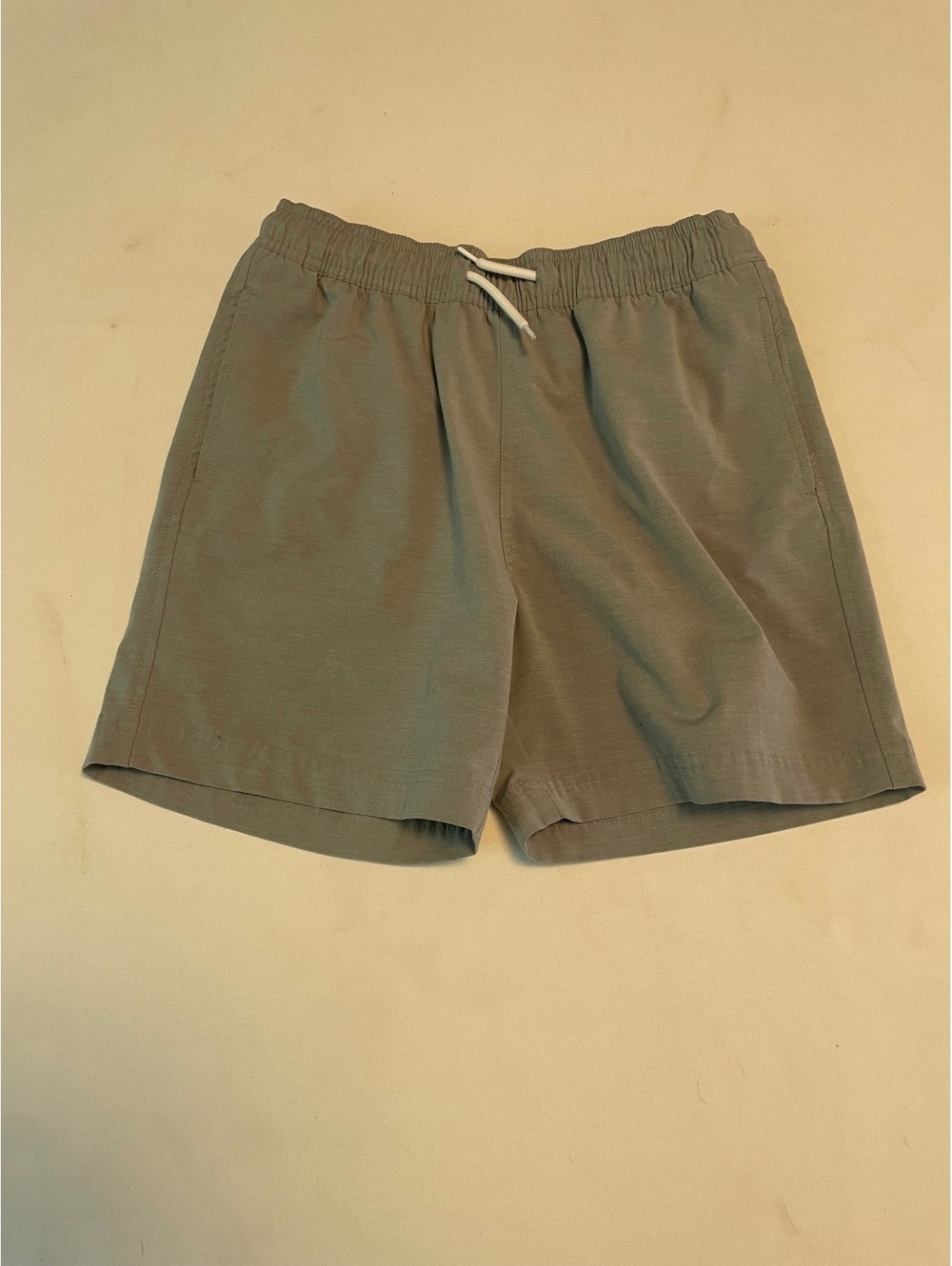 Magellan Outdoors Fish Gear Water Repellent Shorts Medium 10-12